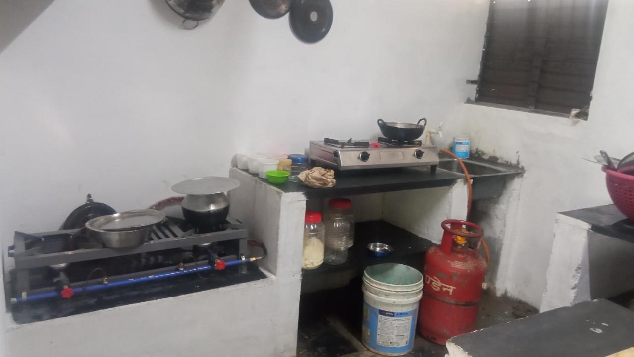 Gopi Plantation Homestay Hampi Ngoại thất bức ảnh