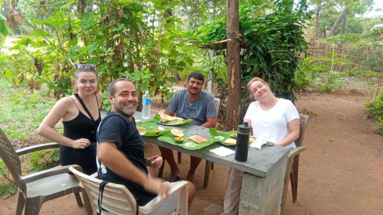 Gopi Plantation Homestay Hampi Ngoại thất bức ảnh